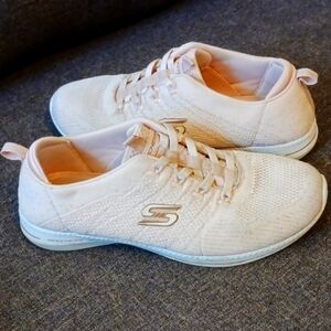 Skechers Pink City Pro - glow on sneakers size 7.5 great condition